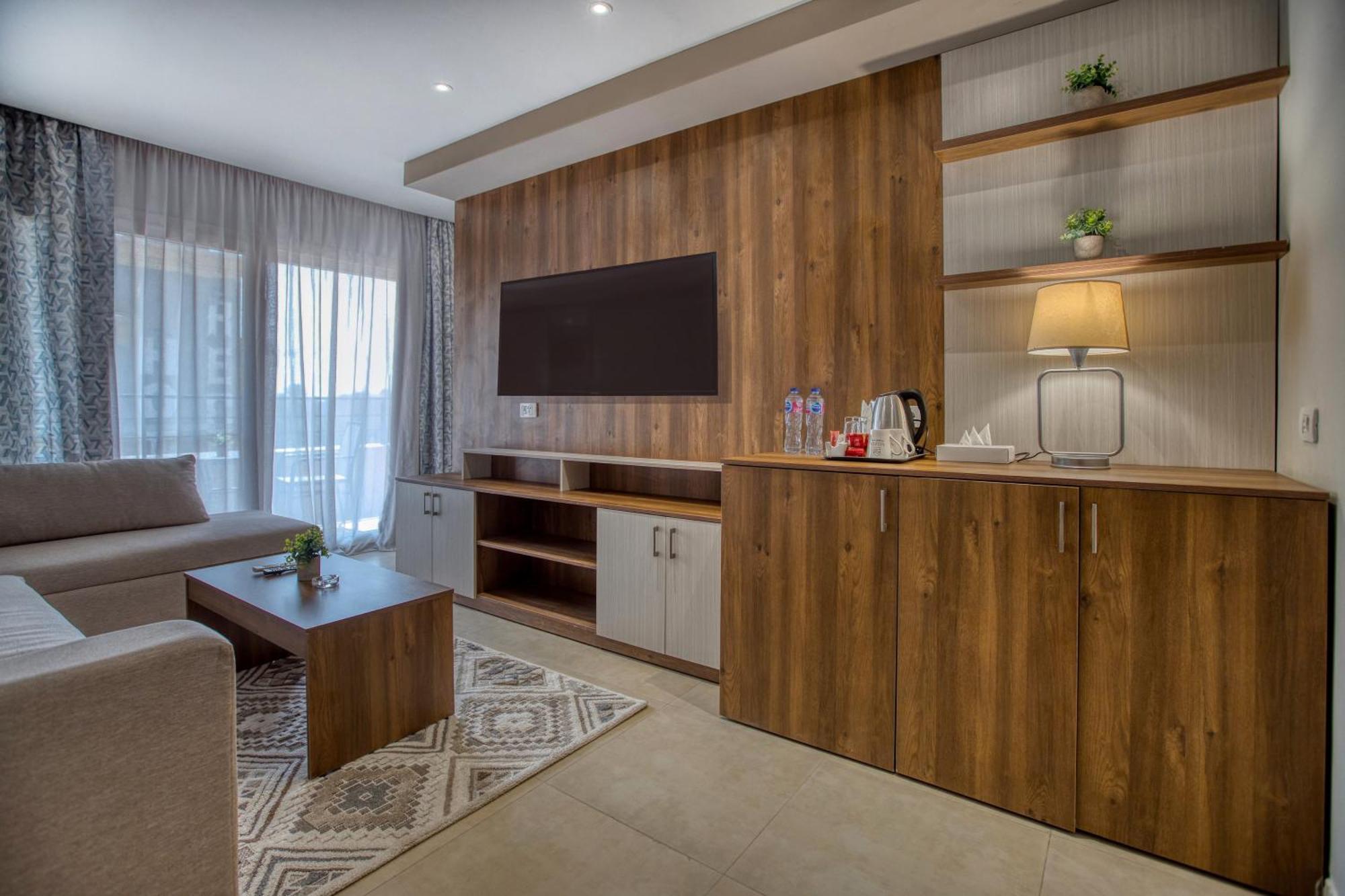 Nozol Pyramids Hotel And Spa Kafrat al Jabal Ngoại thất bức ảnh
